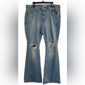 Levi’s 726 Women’s High-Rise Flare Jeans Size 33/16 – Distressed Knees